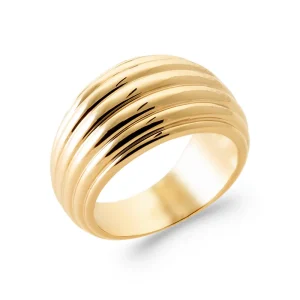 Bague bombée striée plaqué or