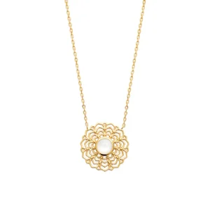 Collier plaqué or pierre de lune dans sa toile d’araignée