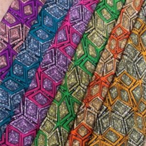 TISSU SOIE SATIN IMPRIME WAX MOTIF GEOMETRIQUES 6 YARDS