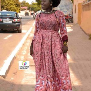 Bel ensemble d&rsquo;inspiration africaine deux pièces en soie et mousseline imprime