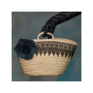 Panier noir petit format avec rose noire