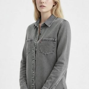 Chemise en denim gris à clous